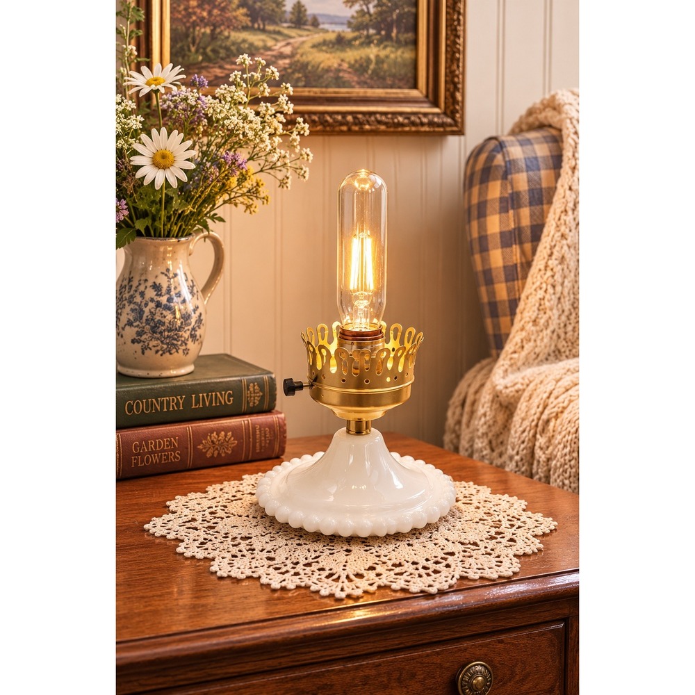 Vintage‎ Milk Glass Hobnail Table Lamp White Gold MCM Farmhouse Accent Light